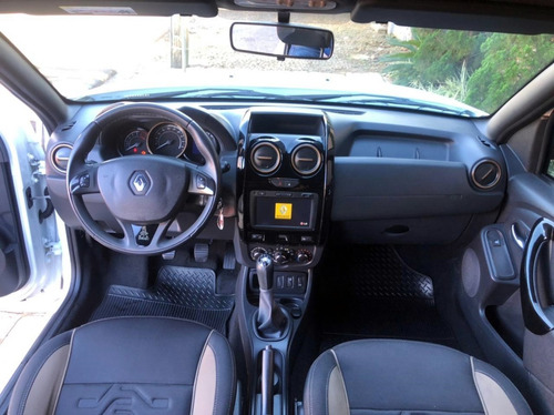 Imagem 4 de 12 de Duster Dakar 1.6 Flex Mec. Ano 2016 Segundo Dono 53.000km