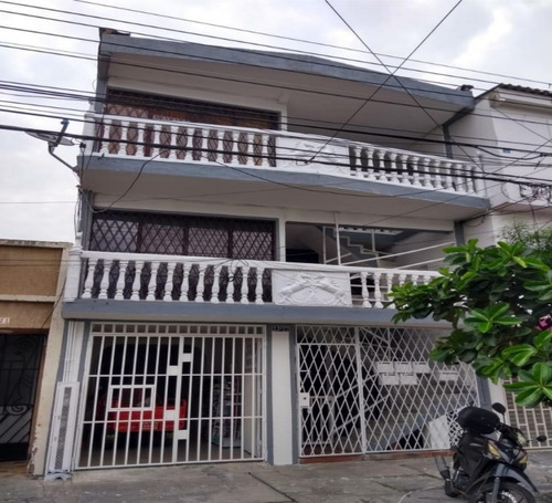 Edificio En Venta Al Sur De Cali Junin Con 6 Apartamentos