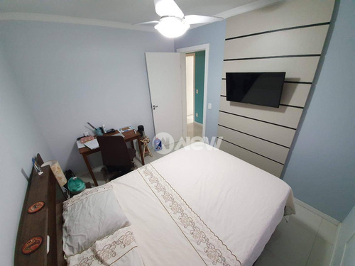 Imagem 16 de 23 de Apartamento Com 3 Dormitórios À Venda, 69 M² Por R$ 235.000,00 - Industrial - Novo Hamburgo/rs - Ap3282
