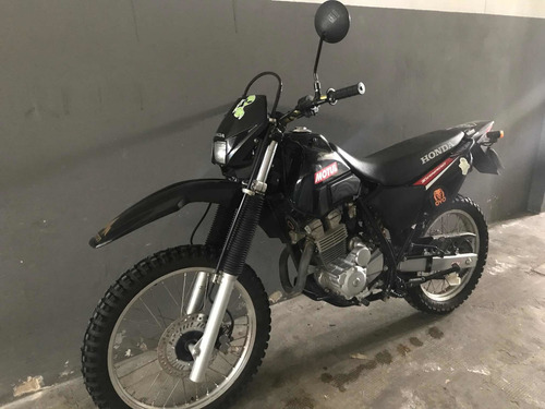 Imagen 2 de 5 de Honda Tornado Xr 250