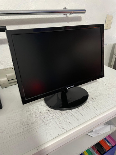 Cpu Lenovo Thinkcentre I5 16 Ram Ssd 120gb Y Monitor Vorago (Usado)