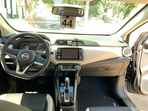 Nissan New Versa Exclusive Cvt