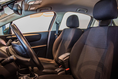 Imagen 8 de 13 de Citroën C4 Sx 1.6 Hdi 112.000km 2013