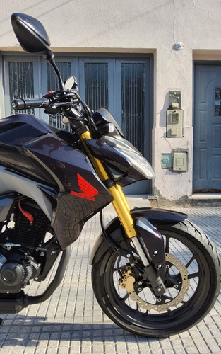 Imagen 5 de 16 de Honda Cb 190 R