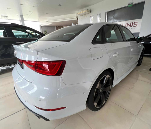 Imagen 3 de 6 de Audi S3 2.0 Tfsi Stronic Quattro 300cv 2017