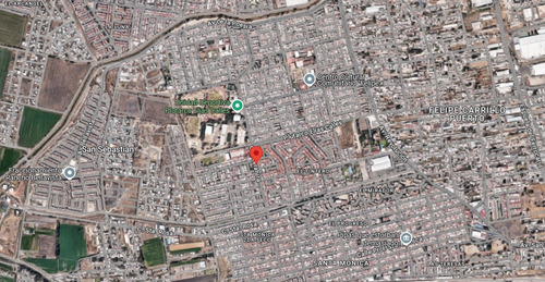 Casa En Remate Bancario En C. Literatura, Ex-hacienda El Tintero, El Tintero, Santiago De Querétaro, Qro. (60% Descuento, Excelente Plusvalía) ¡gran Oportunidad De Inversión! - Sk12
