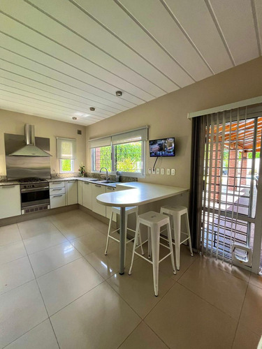 Imponente Casa De Categoria En Venta!!!