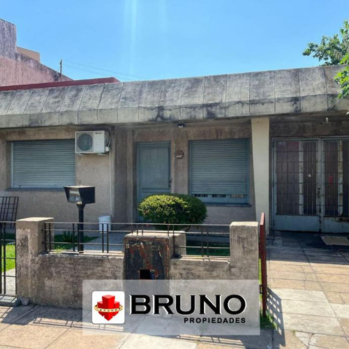 Casa En Venta En El Palomar