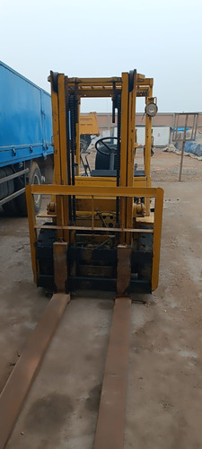 Equipo Montacarga Komatsu. 9500 Hrs. 2.5 Ton. Negociable.