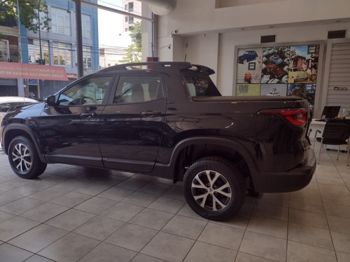 Imagen 2 de 25 de Fiat Toro