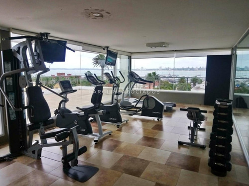 Imagen 19 de 27 de Excelente Ubicacion, A Una Cuadra Del Puerto Y A 2 De La Playa. Excelentes Servicios Del Edficio.
