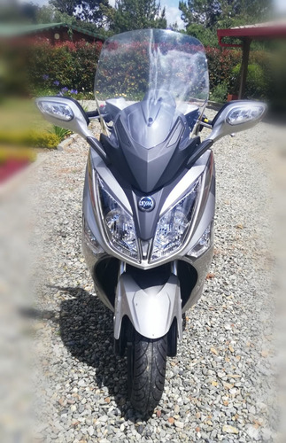 Color Plata, Menos De 7.000 Km Como Nueva, Único Dueño