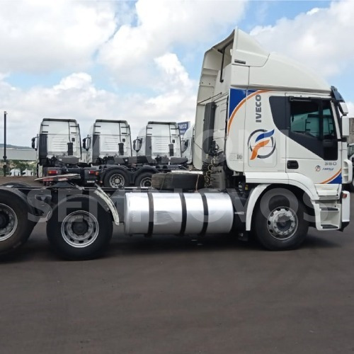 Imagem 2 de 11 de Iveco Stralis 460s36t, Ano 2012/2013