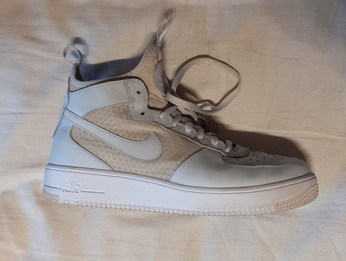 Nike Air Force 1 Ultra Force Mid Única 