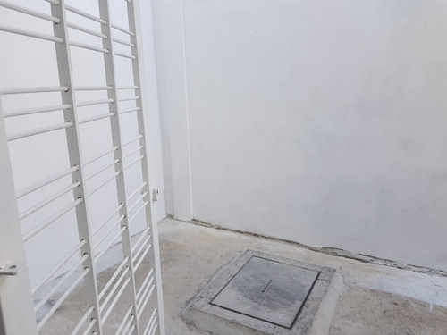 Imagen 14 de 15 de Town House En El Limón 04265330810