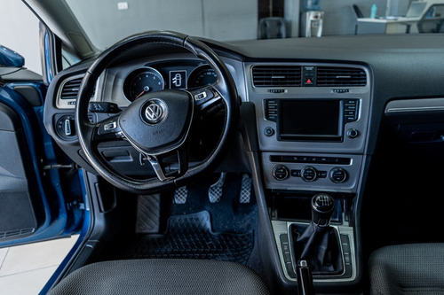 Imagen 7 de 15 de Volkswagen Golf 1.4 Comfortline Tsi 2017