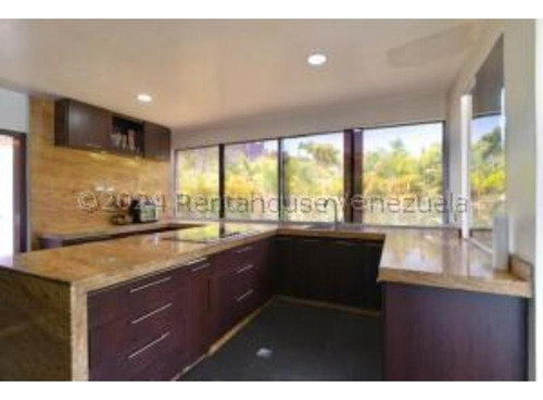 #24-29143 Increíble Casa Ubicada En Alto Hatillo