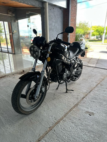 Mondial 250cc Año 2011. Impecable Y Al Día Para Transferir!