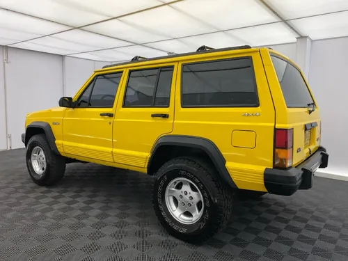 Jeep Cherokee 4.0 Laredo