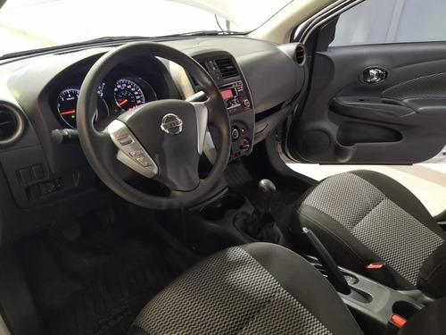 Imagen 7 de 15 de Nissan Versa 1.6 Sense Mt