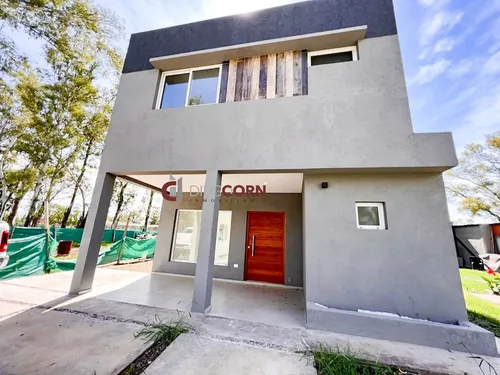 Venta Casa 4 Amb.barrio Cerrado Alvarez Del Bosque, Moreno