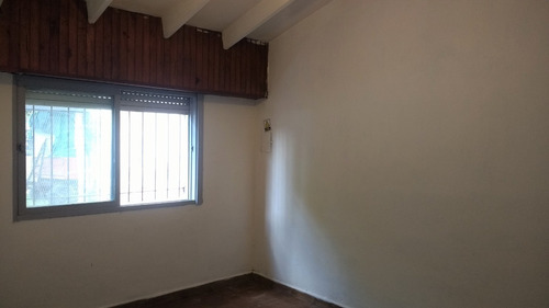 Venta Casa Con Jardín En Villa Concepción, San Martín/san Andrés
