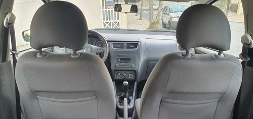 Imagem 8 de 15 de Volkswagen Fox 2013 1.6 Vht Trend Total Flex 5p