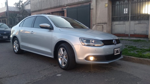 Volkswagen Vento 2.5 luxury Luxury