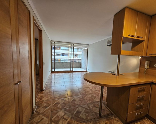 Departamento De Un Dormitorio En Arriendo En Las Condes