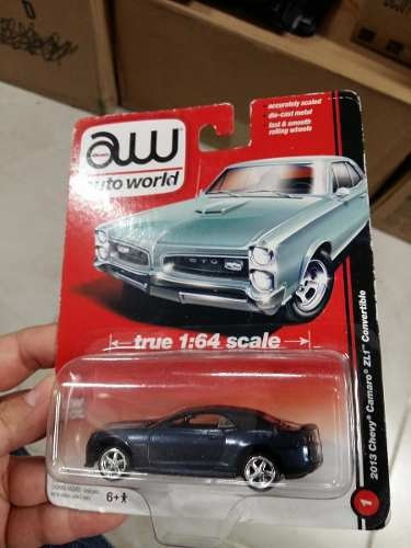 Auto World - 2013 Chevy Camaro Zl1 Convertible - 1:64