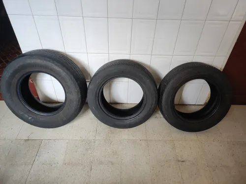 Cauchos 255/70 R16 Y 235/60 R16 (Usado)