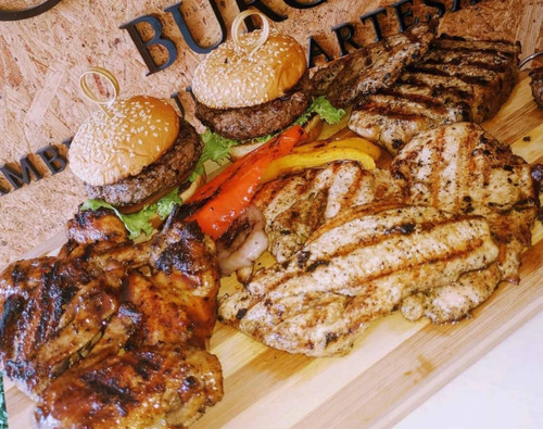 Imagen 4 de 5 de Buffet/ Picaderas/ Desayunos/ Bandejas/ Eventos