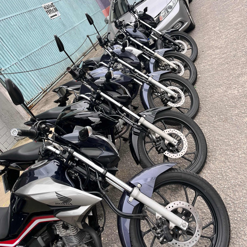 Motocicleta Impecável E Revisada E Com Garantia Lucarmultima