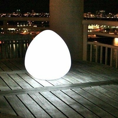 Imagen 2 de 6 de Rock Lámpara Led Bluetooth De Interior Y Exterior