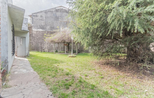 Imagen 19 de 30 de Lote De 559 M2 En Esquina Con Casa 4 Amb A Reciclar - Ituzaingó Sur