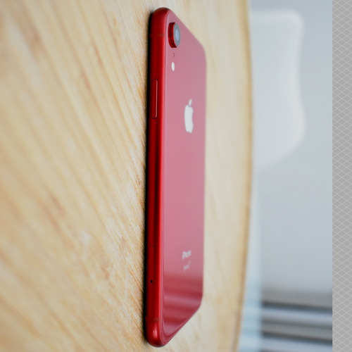 iPhone XR 64 Gb (product)red (Usado)