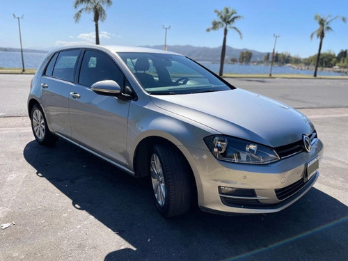 Imagen 7 de 10 de Volkswagen Golf Vii 1.4 Tsi Comfortline 2016