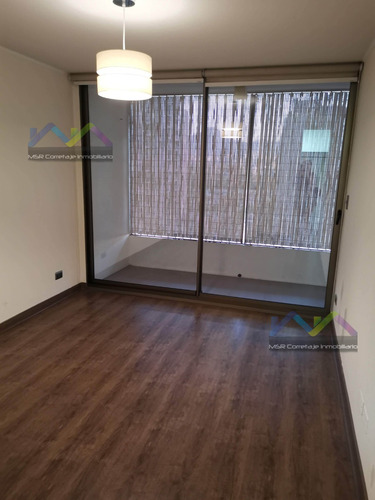 Vendo Amplio Depto. Con Privilegiada Ubicación En Ñuñoa