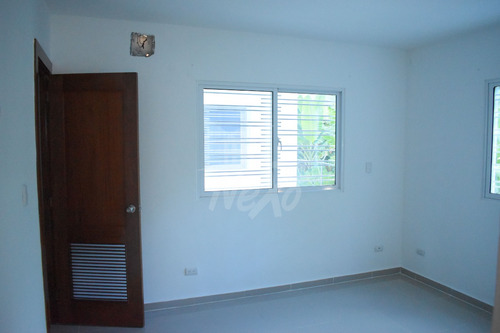 Tenemos Apartamento Segundo Nivel En Excelentes Condiciones, Santiago (jpa-258)