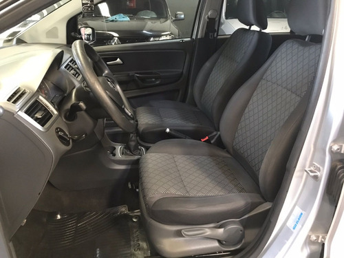 Imagen 4 de 7 de Volkswagen Suran Confort Msi 1.6 2017
