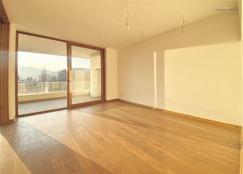 Nuevo I Penthouse I Azotea I 4d 5b I 3e I Charles Hamilton