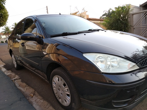 Imagem 1 de 14 de Ford Focus 2008 1.6 Glx Flex 5p