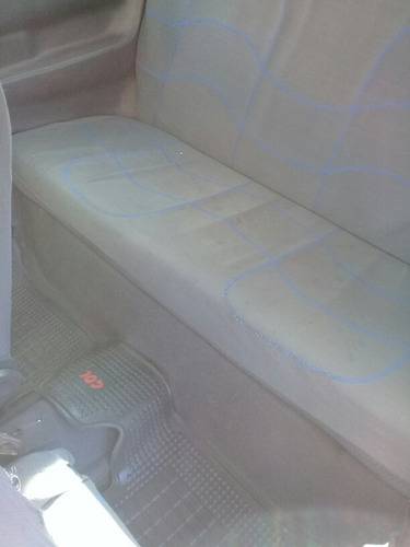 Imagen 10 de 11 de Volkswagen Gol 1.6 I Power 601 3 P 2006