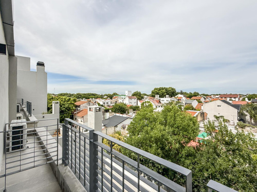 Dúplex 2 Amb Con Terraza Propia Y Cochera - A Estrenar En Olivos