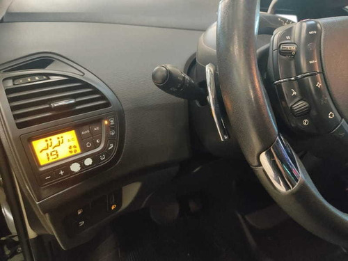 Imagem 9 de 15 de Citroen C4 Glx 2.0 16v Flex Aut. 2014 C/ Teto Panorâmico