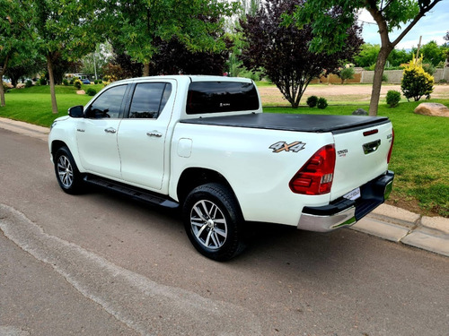 Toyota Hilux 4x4 Cd Srx 2.8 Tdi 6mt (177cv) (l16)