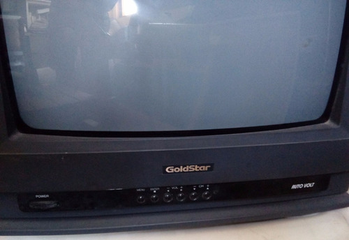Televisor A Color Goldstar 14 . Control Remoto Y Manual (Usado)