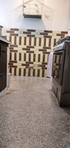 Imagen 4 de 9 de Apartamento En Venta Urb Cecilio Acosta El Paso Los Teques