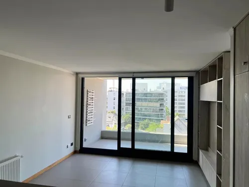 Edificio Moderno Año 2022 Departamento Pocuro A Pasos Metro
