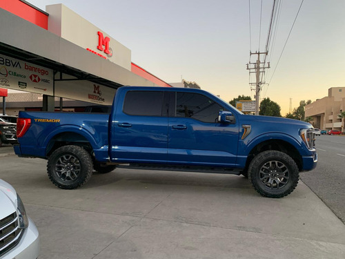 Ford Lobo TREMOR 4X4 DOBLE CABINA